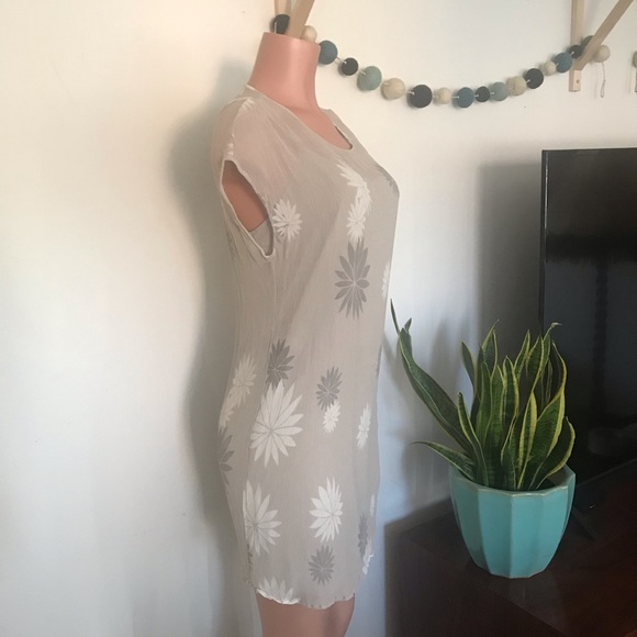 James Peres crinkle chiffon mini shift dress - Picture 3 of 6